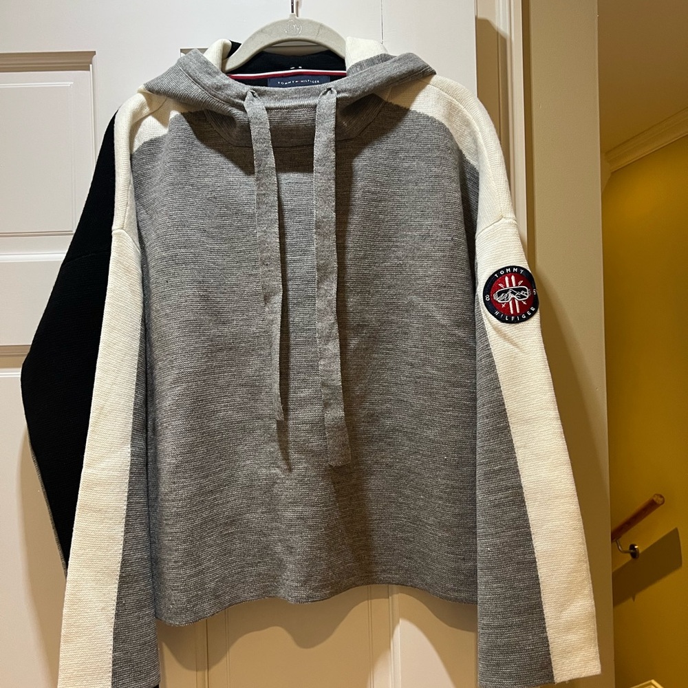 Women sweater
